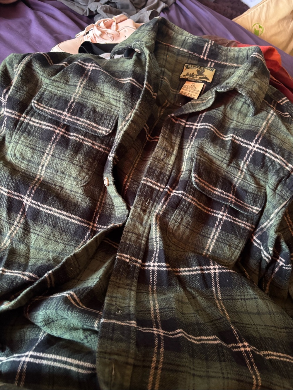 Field & Stream Green and Black Plaid Button-Down Shirt